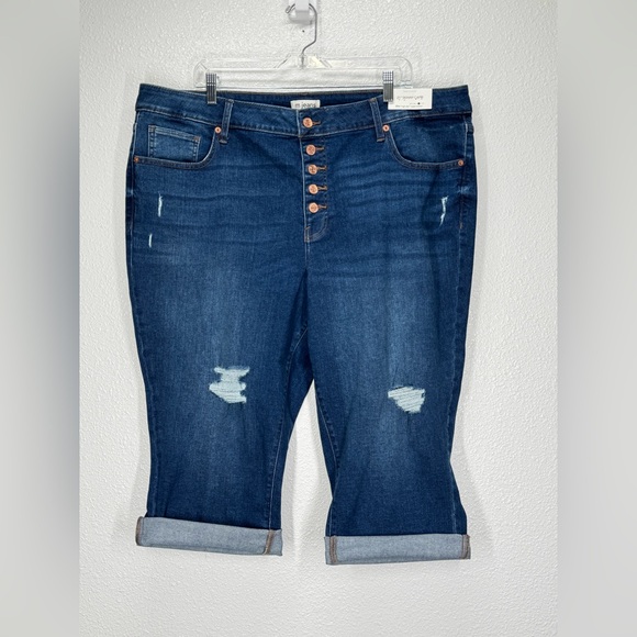 M Jeans by Maurices High Rise Capris 21” Skinny Capri 22W Super Stretch - Picture 2 of 10